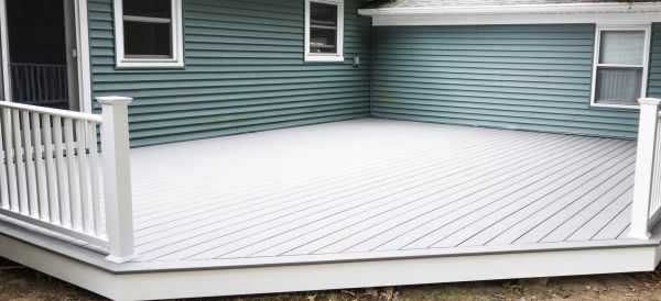 Cost of Vinyl Decking Installation in Rocklin